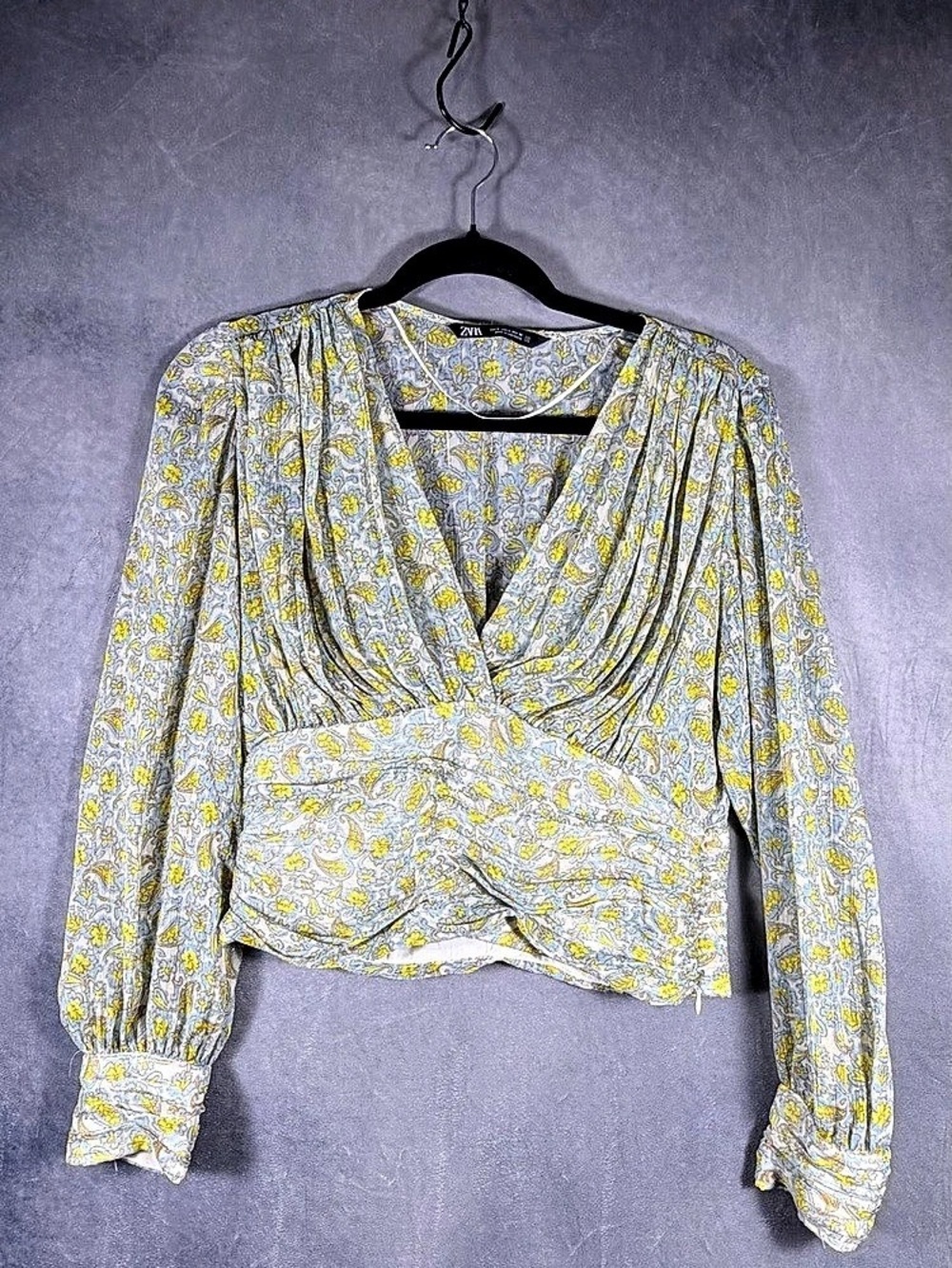 Zara Floral Ruched Blouse in Blue & Yellow Size Medium Like New